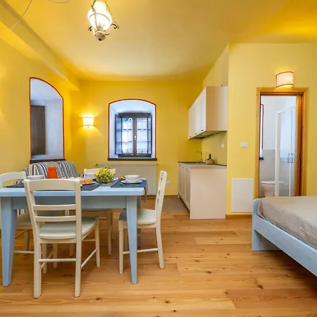 Guesthost - Antica Ferrovia Casa Storica *