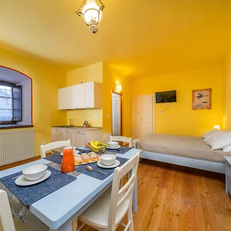 Guesthost - Antica Ferrovia Apartman Tarvisio