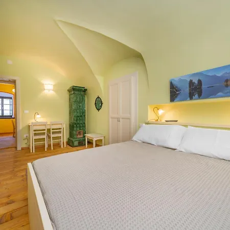 Apartamento Guesthost - Antica Ferrovia Casa Storica *