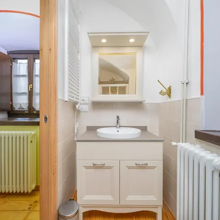 Apartamento Guesthost - Antica Ferrovia Casa Storica Tarvisio
