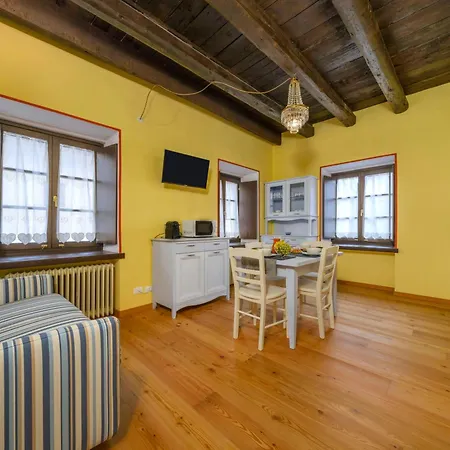 Apartamento Guesthost - Antica Ferrovia Casa Storica