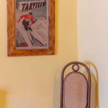 Guesthost - Antica Ferrovia Casa Storica * Tarvisio