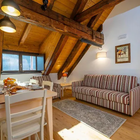 Guesthost - Antica Ferrovia Casa Storica Tarvisio