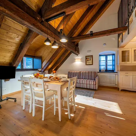 Apartment Guesthost - Antica Ferrovia Casa Storica *
