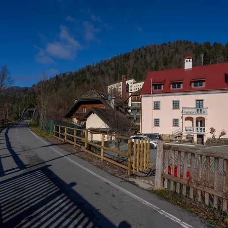 Apartment Guesthost - Antica Ferrovia Casa Storica Tarvisio