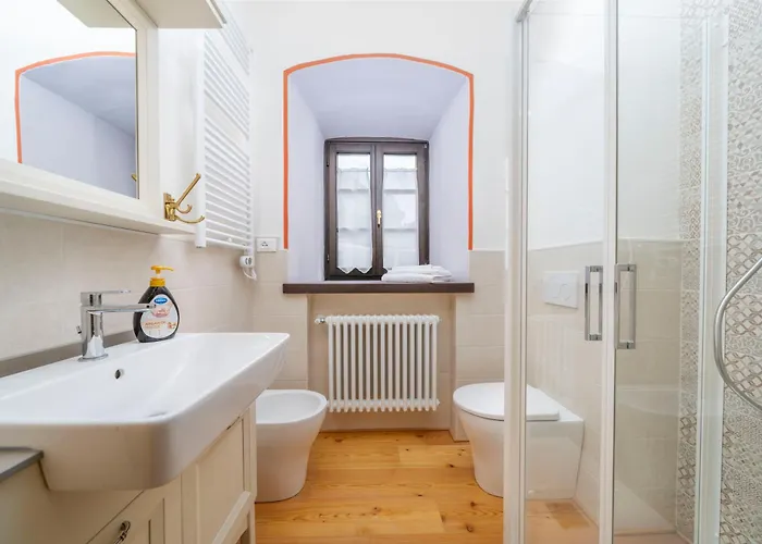 Guesthost - Antica Ferrovia Apartman