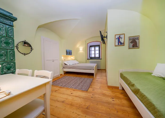 Guesthost - Antica Ferrovia Apartman *