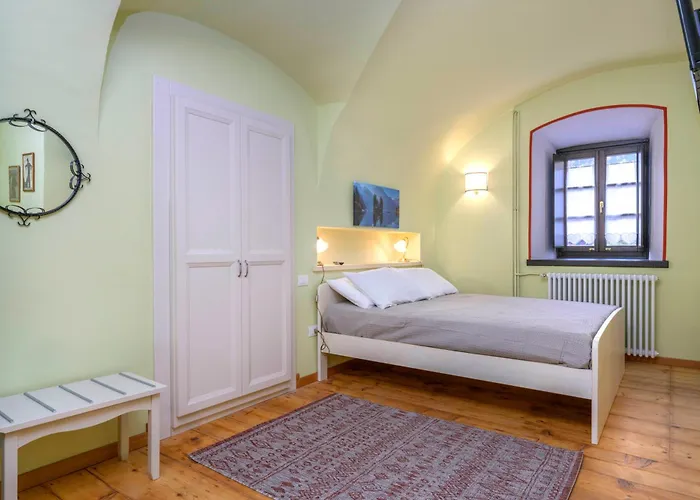 Guesthost - Antica Ferrovia Apartman *