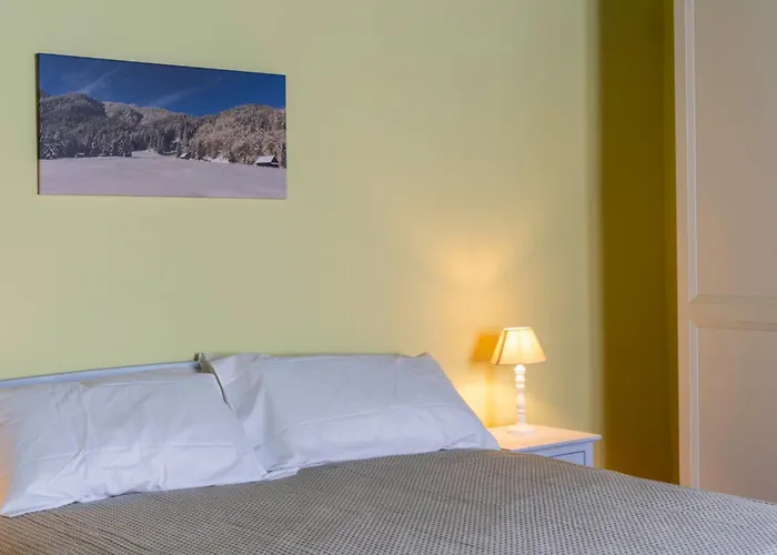 Guesthost - Antica Ferrovia Apartman *