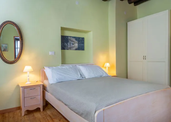 Guesthost - Antica Ferrovia Apartman *