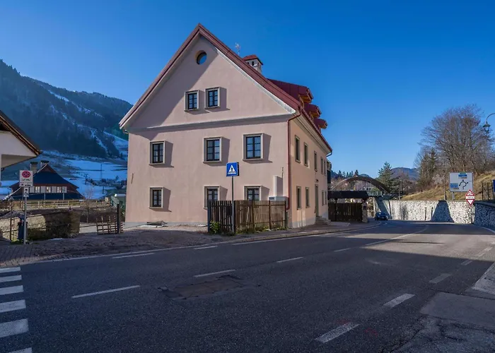 Guesthost - Antica Ferrovia Apartman